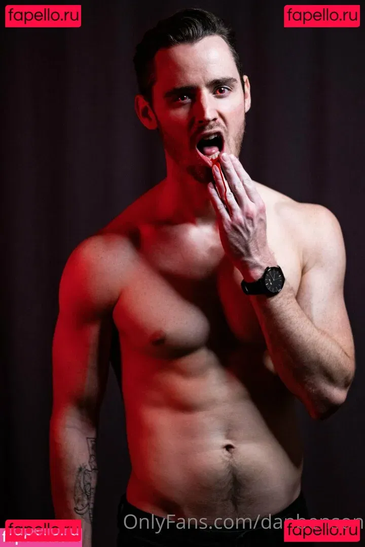 danbenson Onlyfans Photo Gallery 