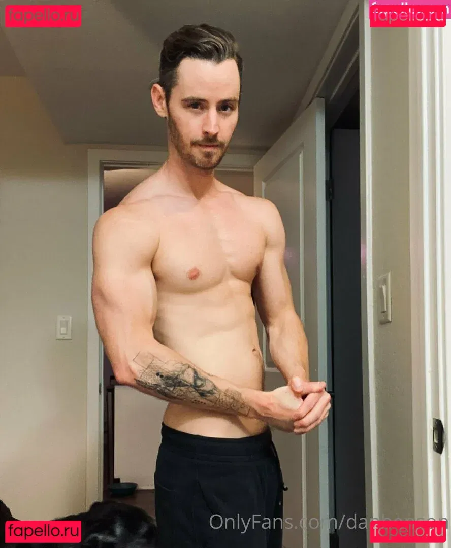 danbenson Onlyfans Photo Gallery 