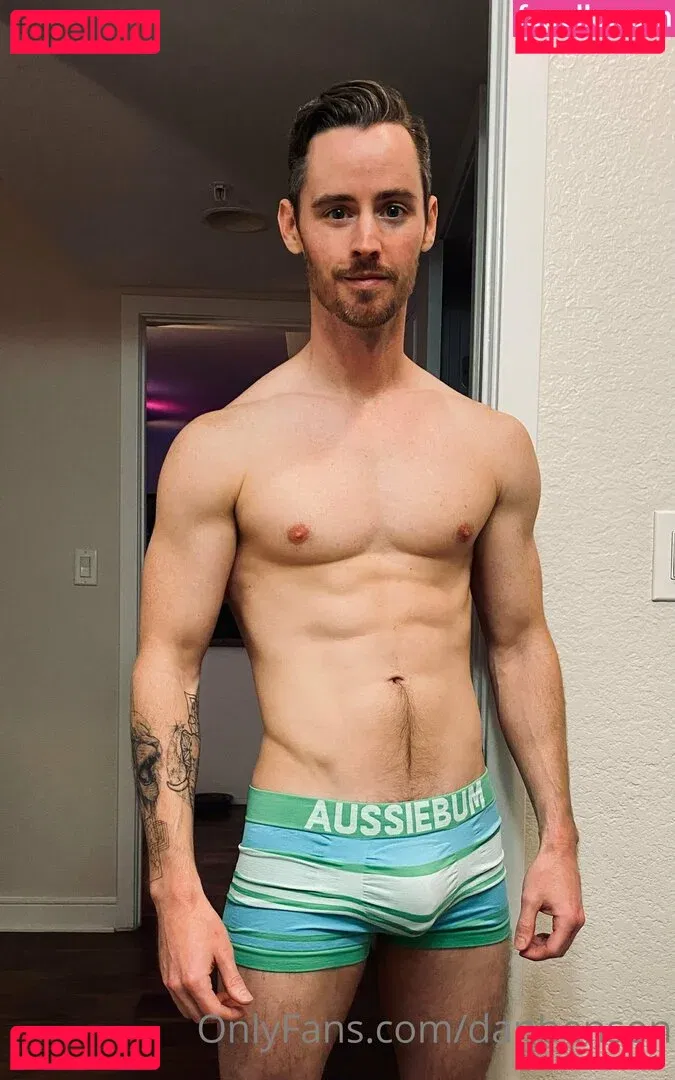 danbenson Onlyfans Photo Gallery 