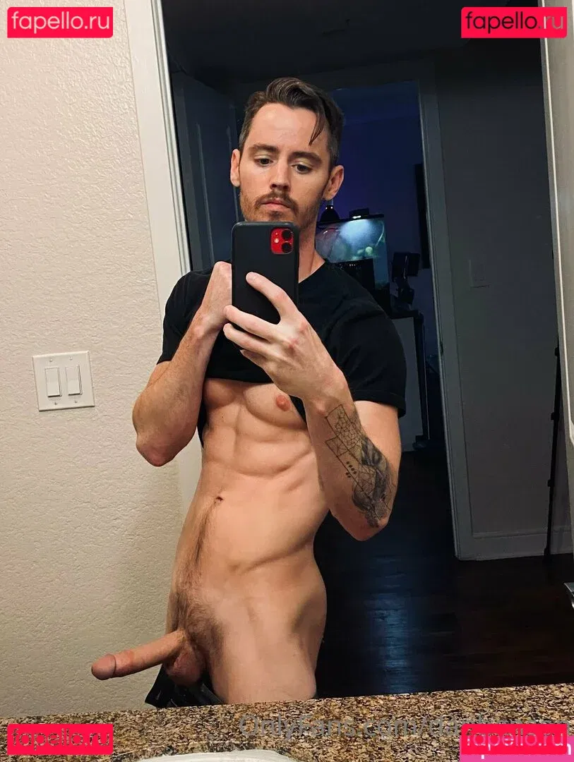 danbenson Onlyfans Photo Gallery 