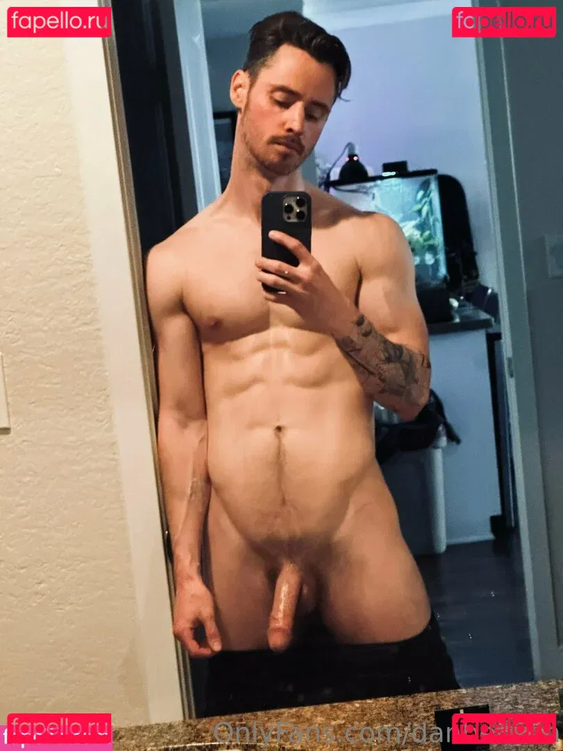 danbenson Onlyfans Photo Gallery 