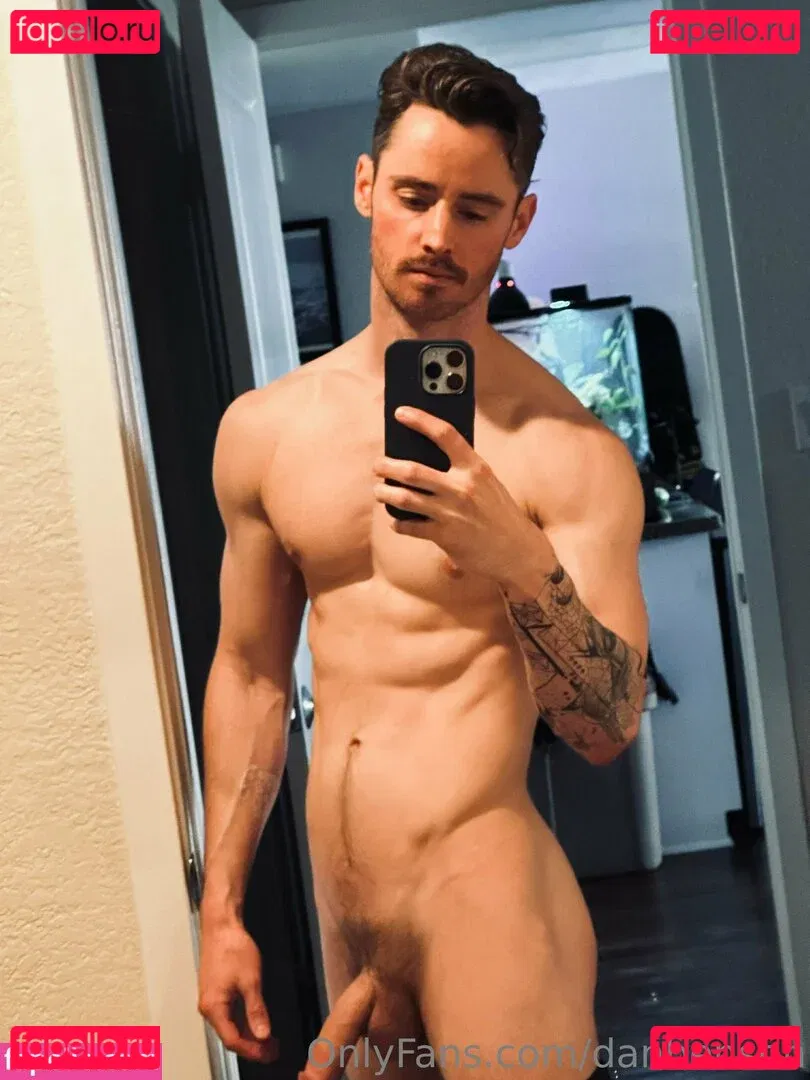 danbenson Onlyfans Photo Gallery 