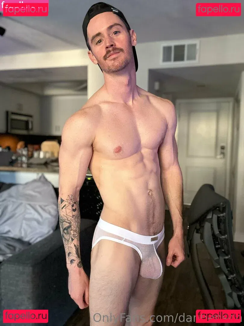 danbenson Onlyfans Photo Gallery 