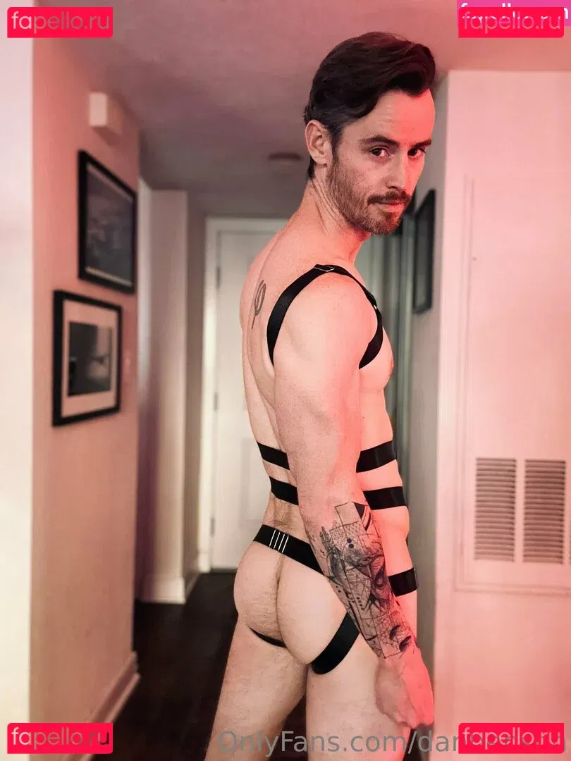 danbenson Onlyfans Photo Gallery 