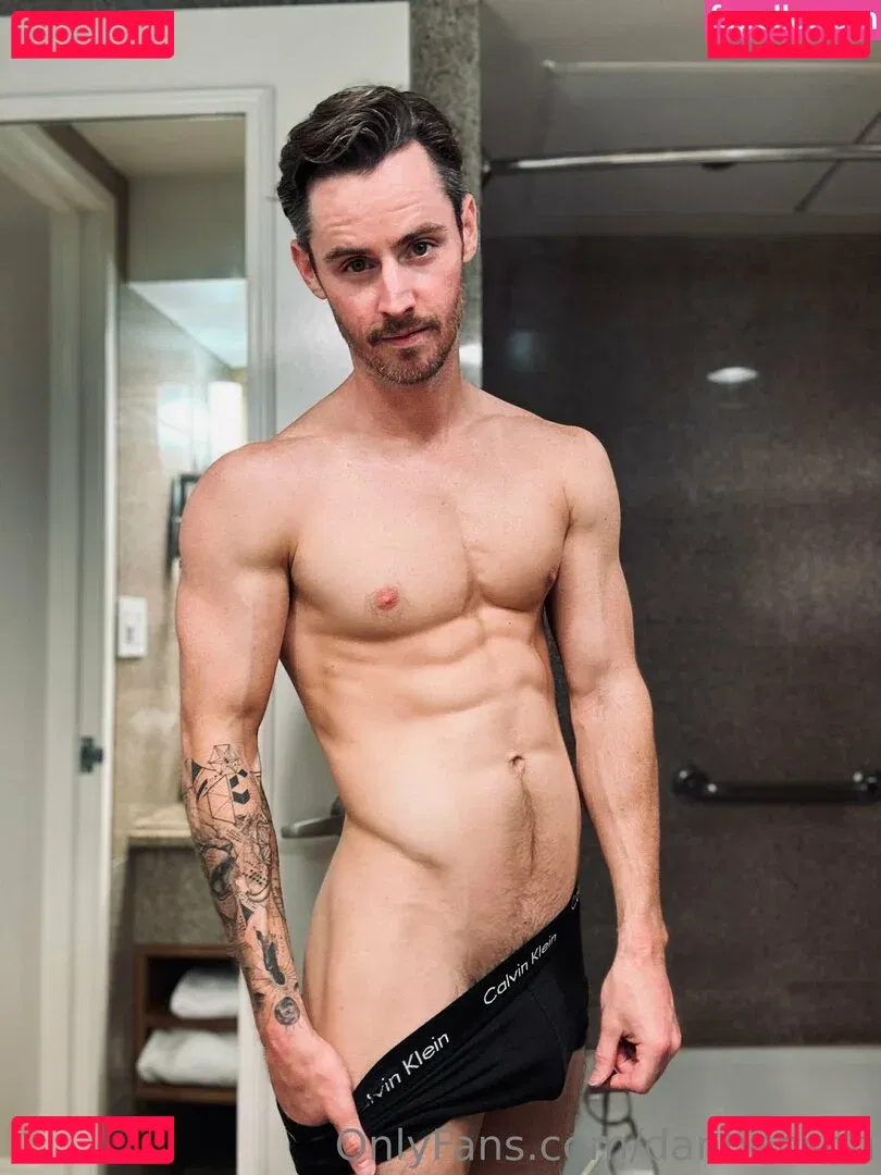 danbenson Onlyfans Photo Gallery 