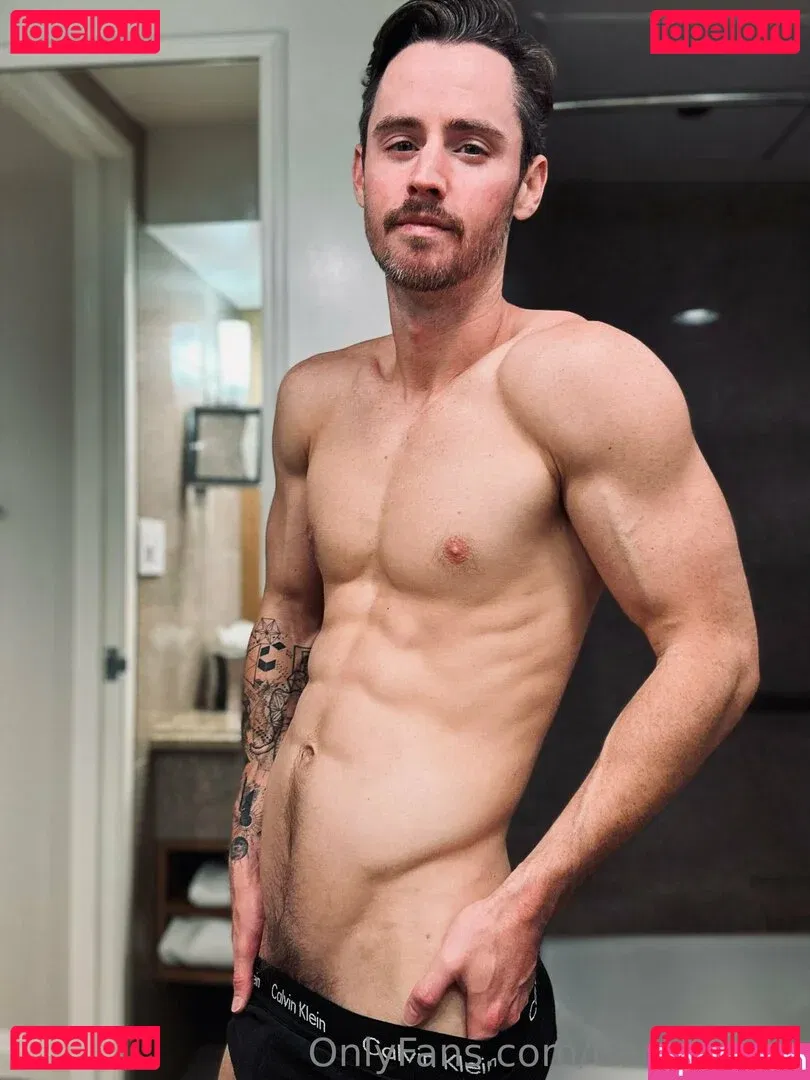 danbenson Onlyfans Photo Gallery 