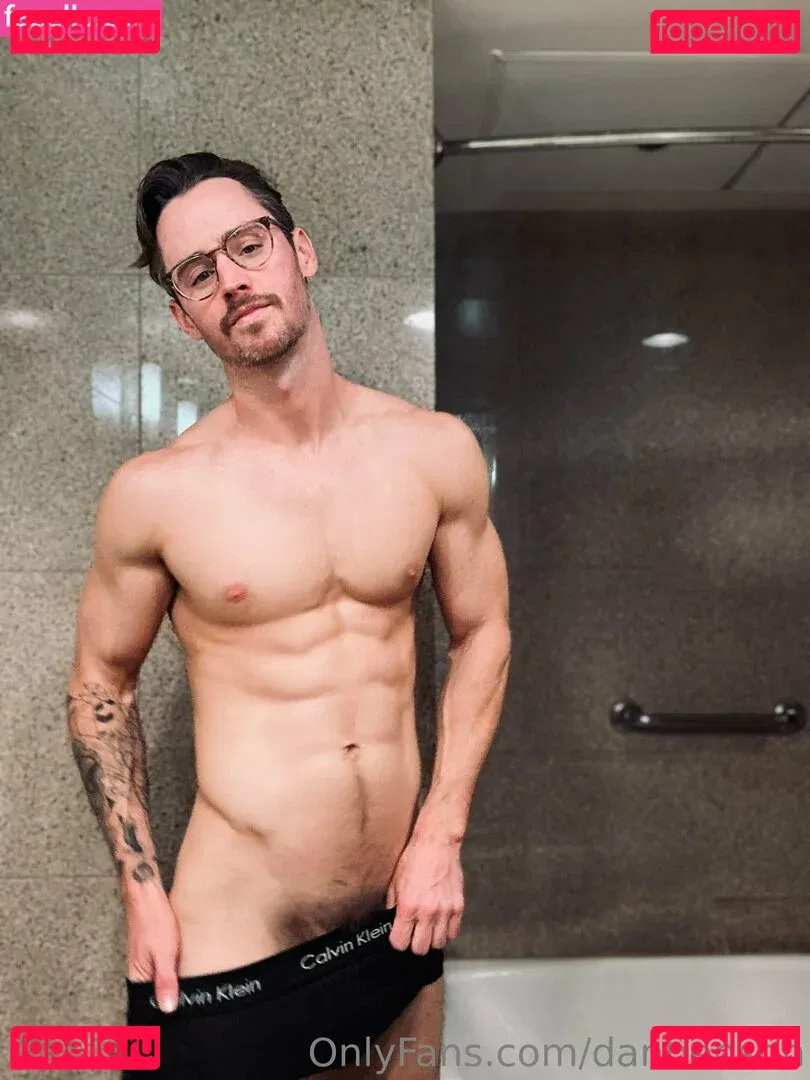 danbenson Onlyfans Photo Gallery 