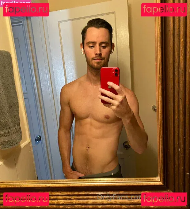 danbenson Onlyfans Photo Gallery 