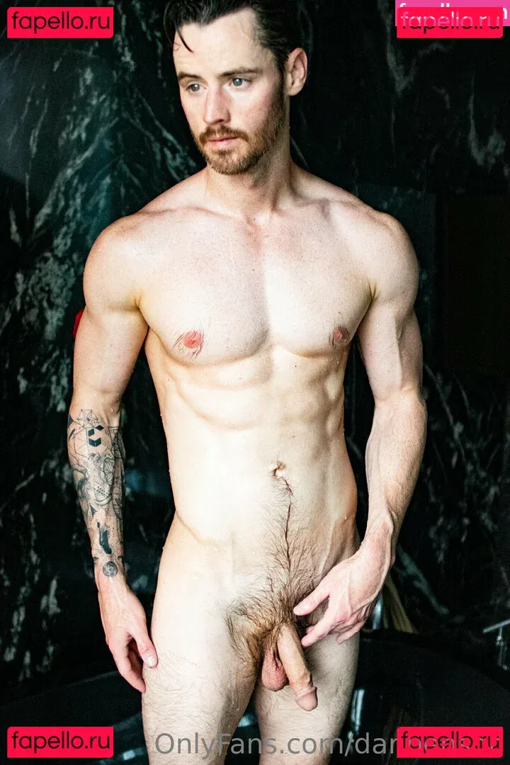 danbenson Onlyfans Photo Gallery 