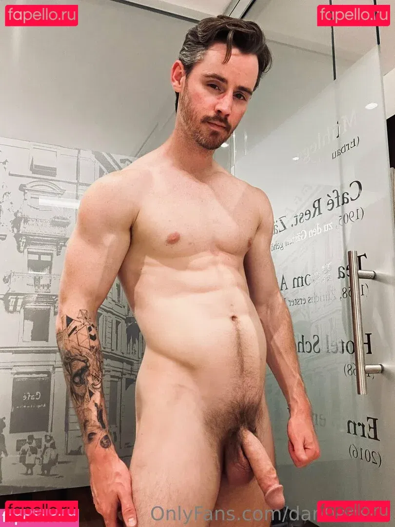 danbenson Onlyfans Photo Gallery 
