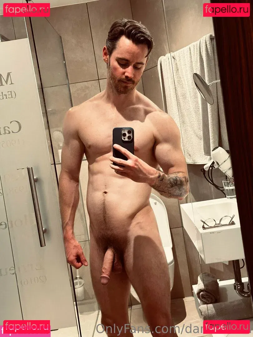danbenson Onlyfans Photo Gallery 
