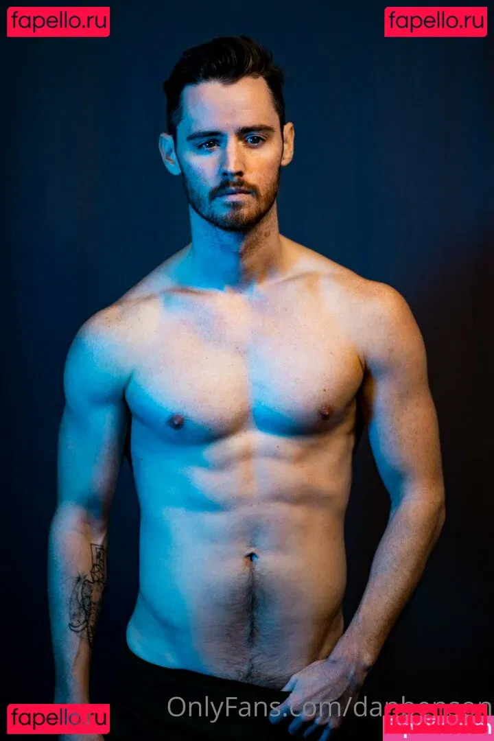 danbenson Onlyfans Photo Gallery 