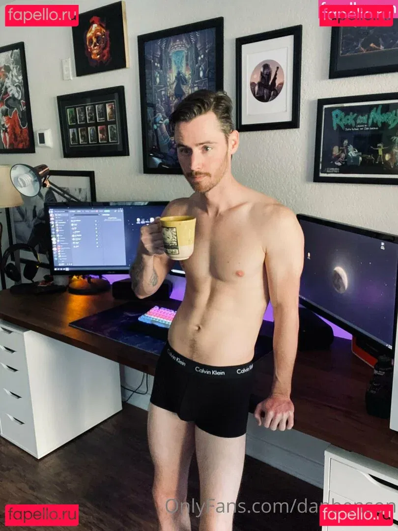 danbenson Onlyfans Photo Gallery 