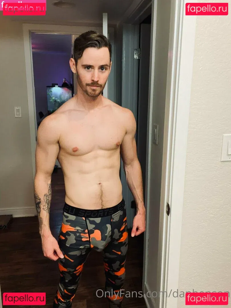 danbenson Onlyfans Photo Gallery 