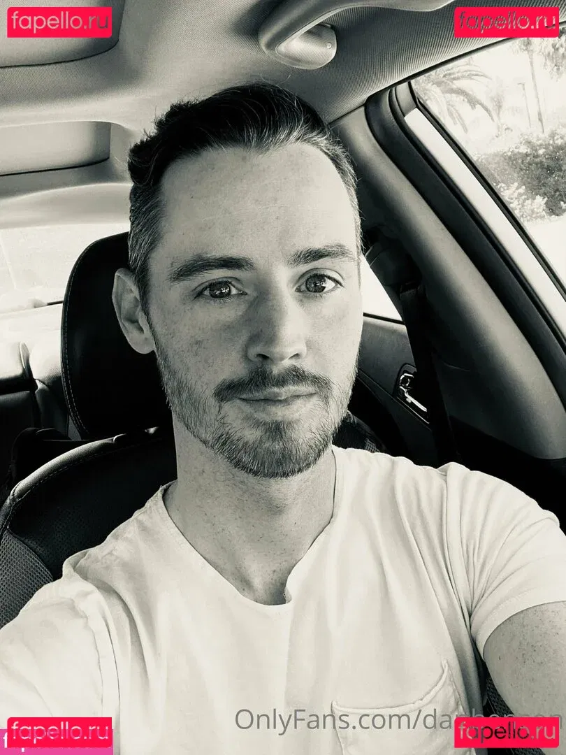 danbenson Onlyfans Photo Gallery 