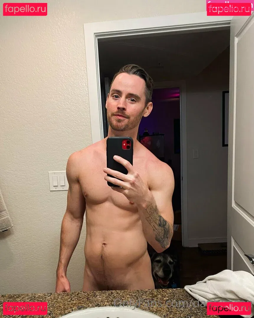 danbenson Onlyfans Photo Gallery 