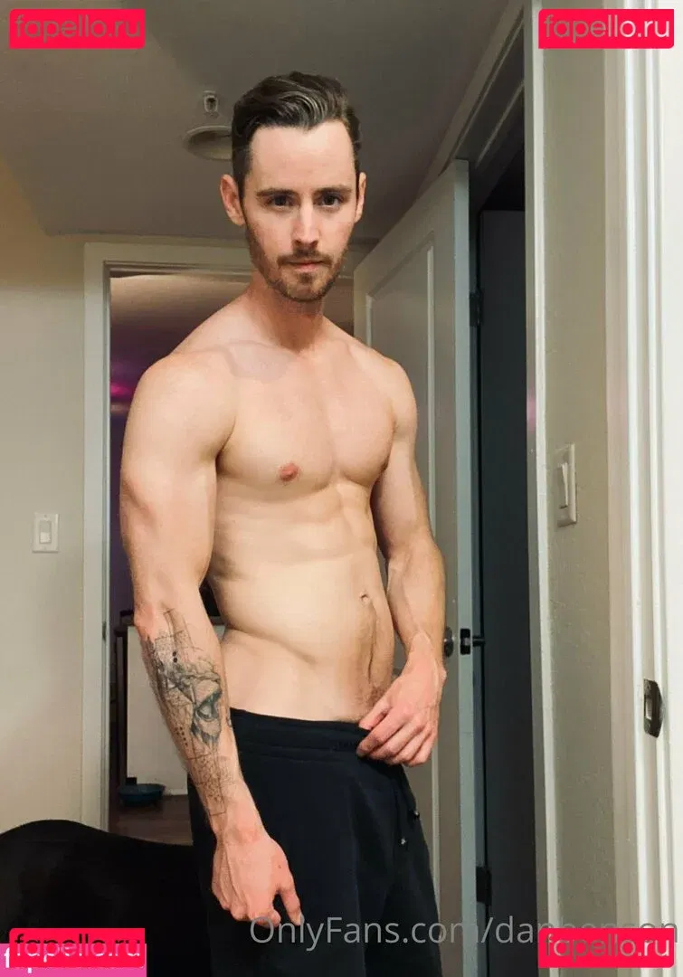 danbenson Onlyfans Photo Gallery 