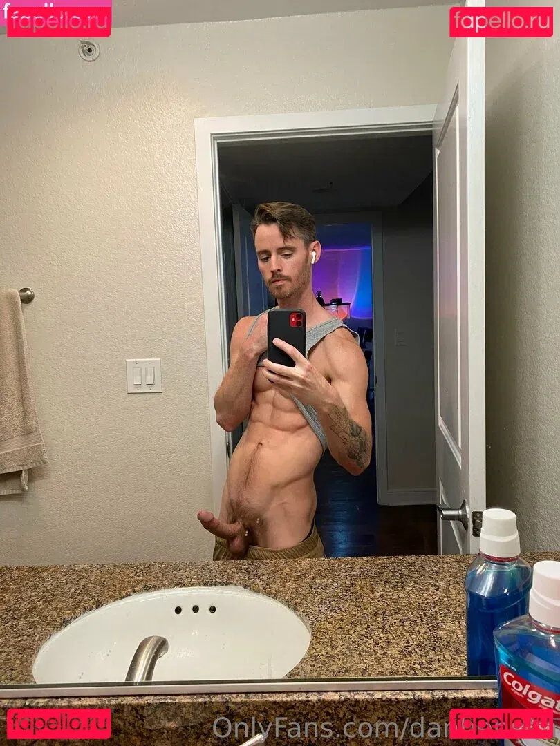 danbenson Onlyfans Photo Gallery 