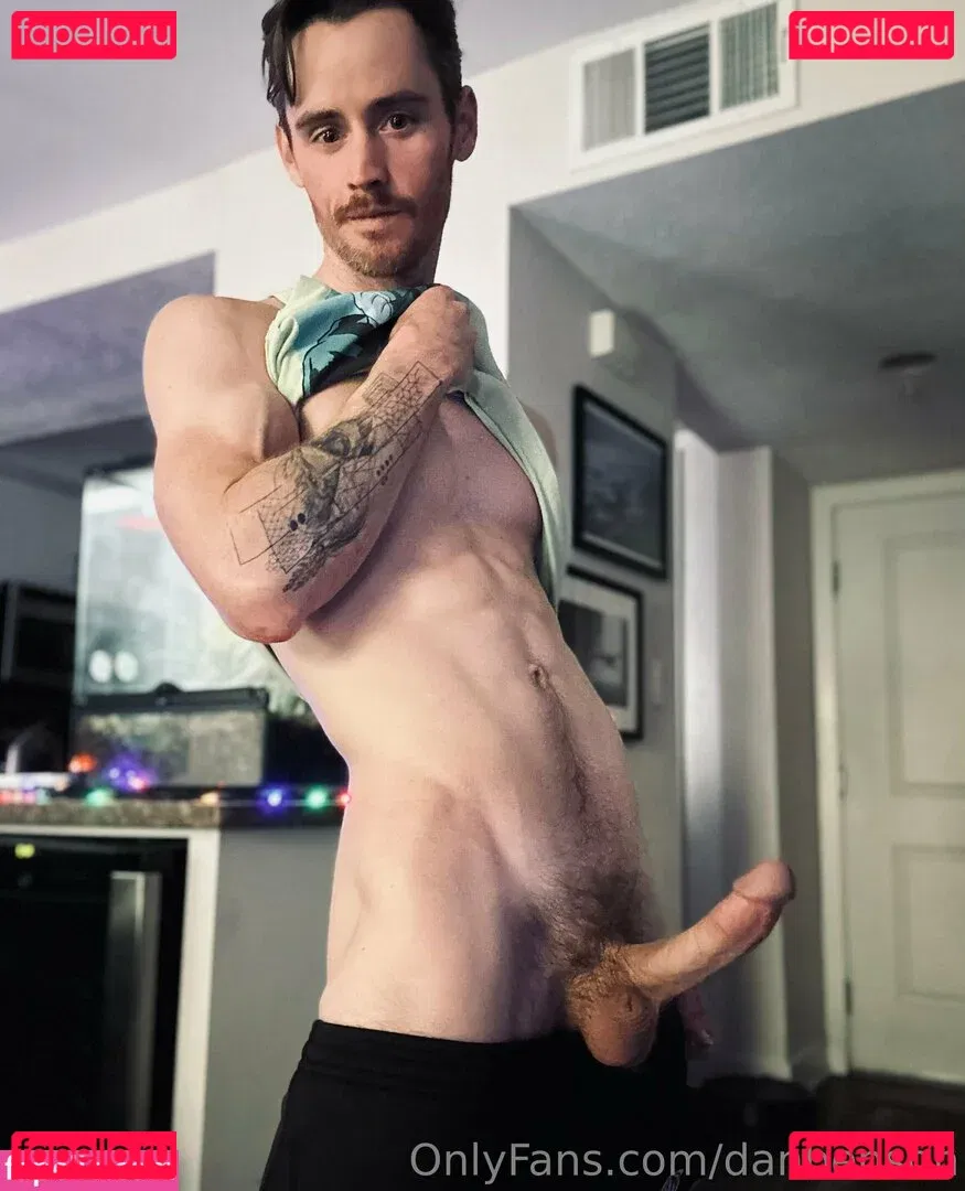 danbenson Onlyfans Photo Gallery 