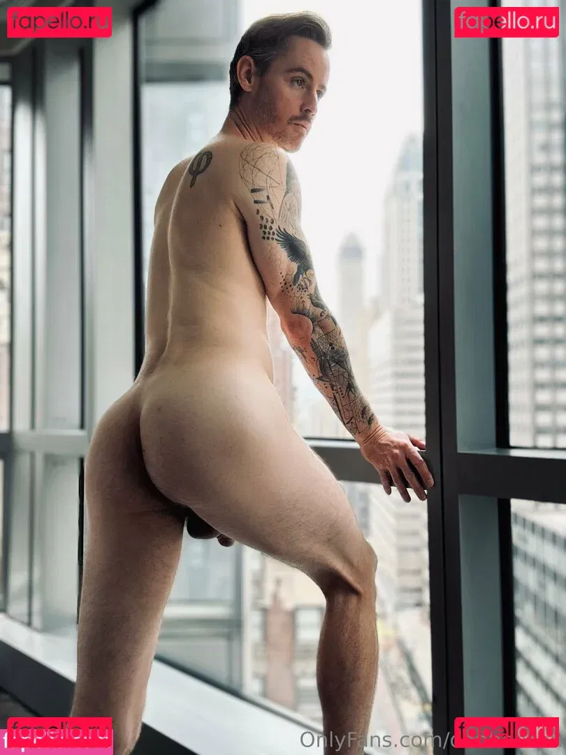 danbenson Onlyfans Photo Gallery 