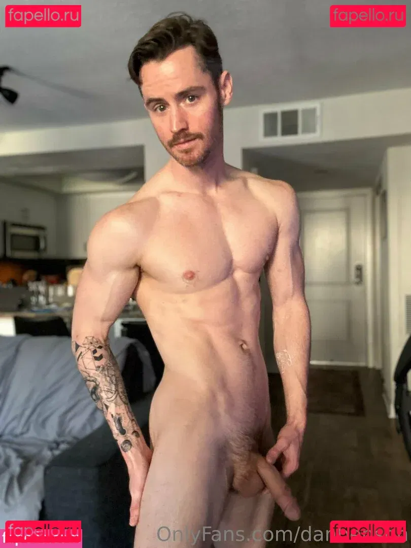danbenson Onlyfans Photo Gallery 