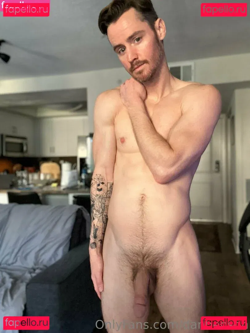 danbenson Onlyfans Photo Gallery 