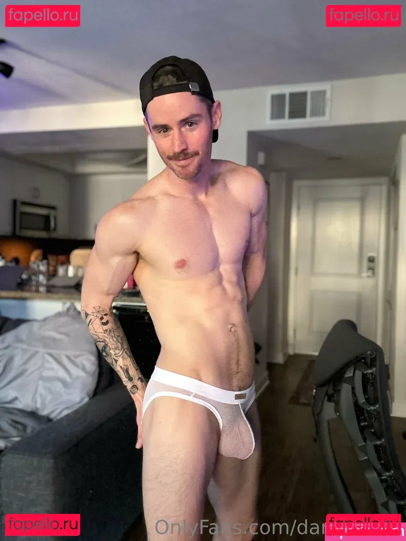 danbenson Onlyfans Photo Gallery 