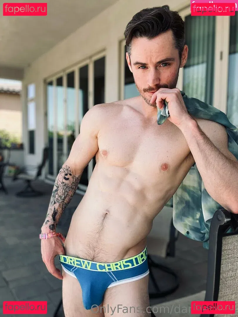 danbenson Onlyfans Photo Gallery 