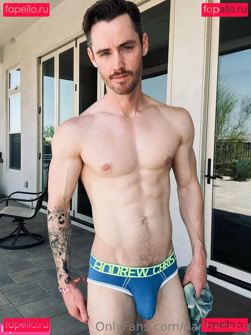 danbenson Onlyfans Photo Gallery 