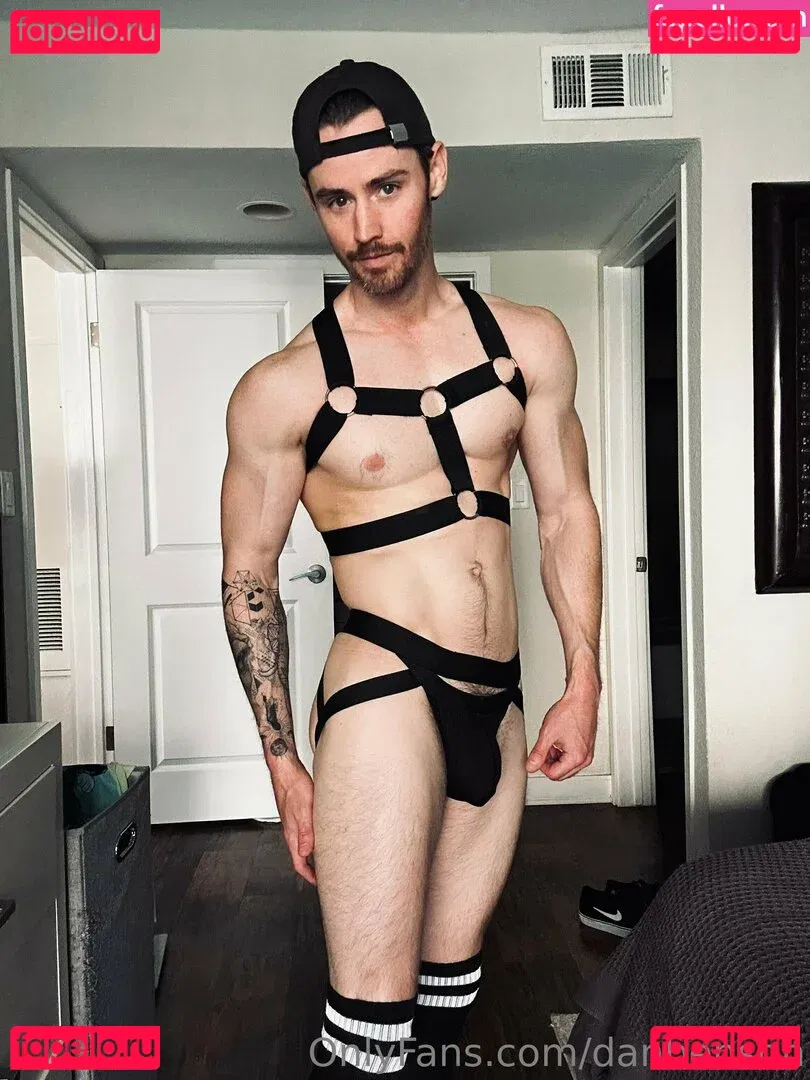 danbenson Onlyfans Photo Gallery 