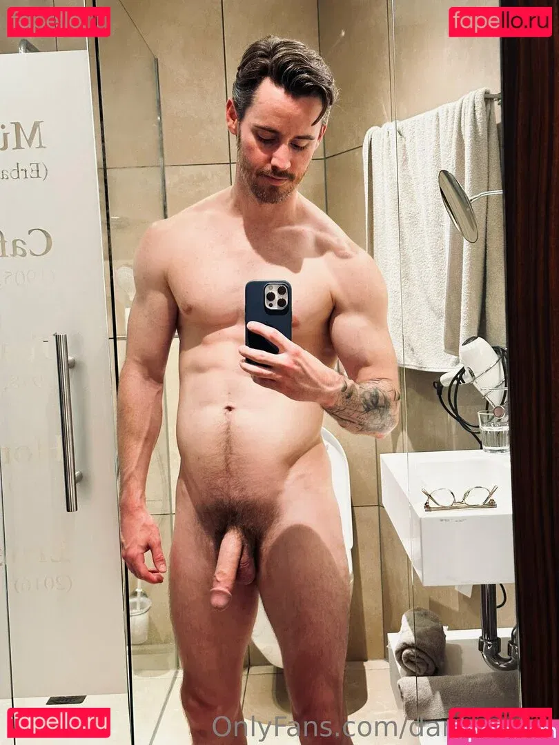 danbenson Onlyfans Photo Gallery 