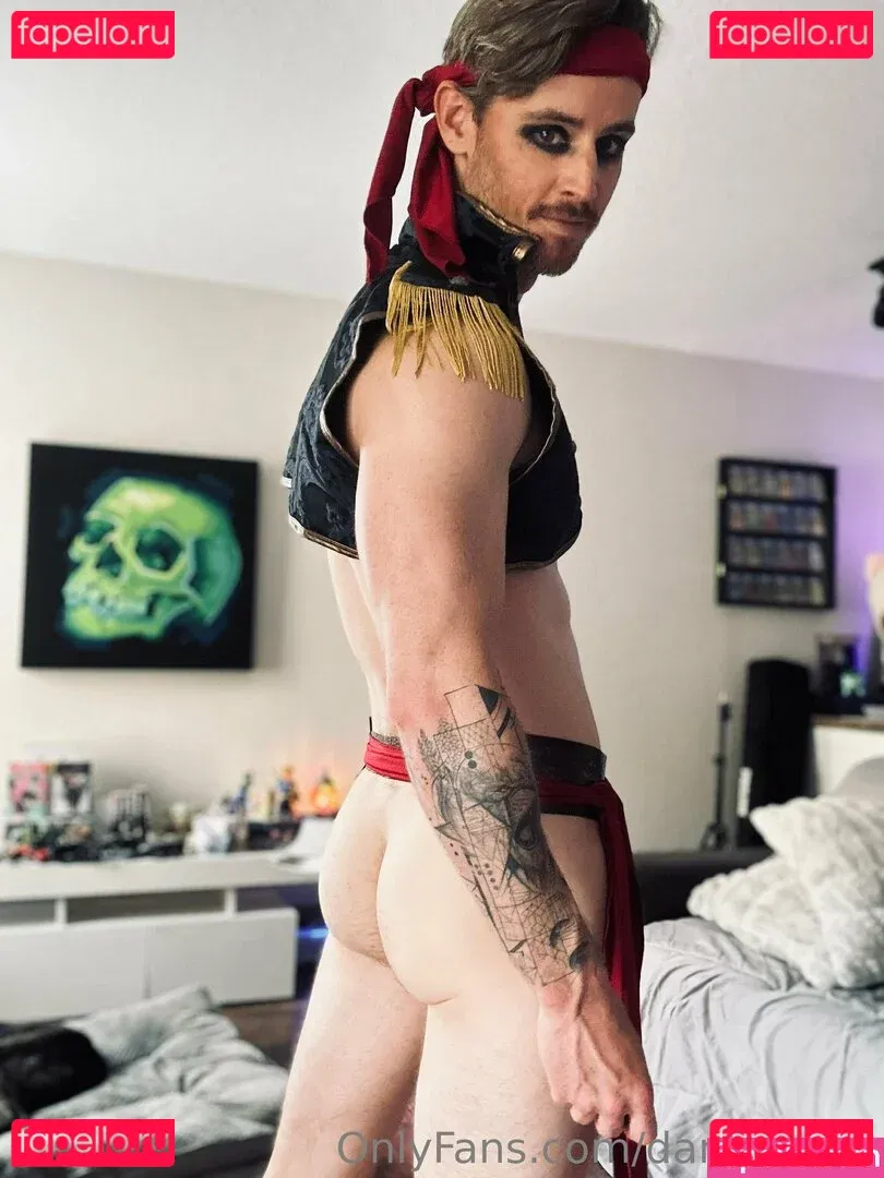 danbenson Onlyfans Photo Gallery 