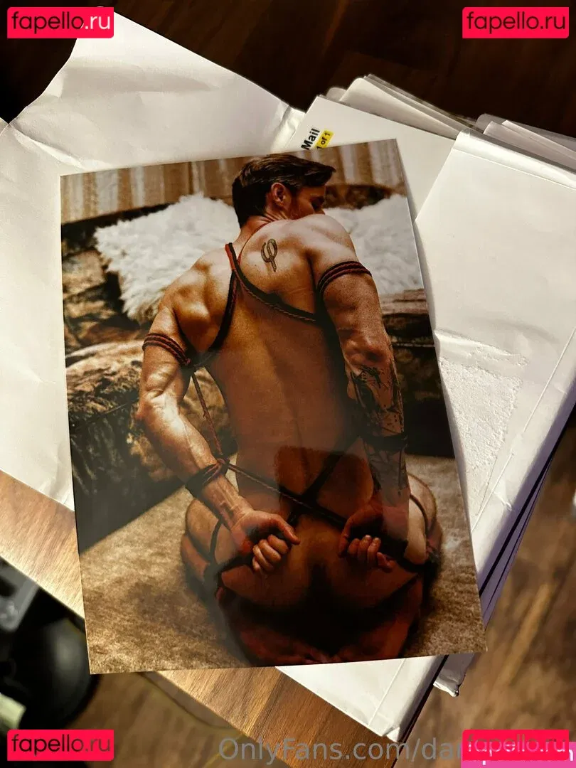 danbenson Onlyfans Photo Gallery 