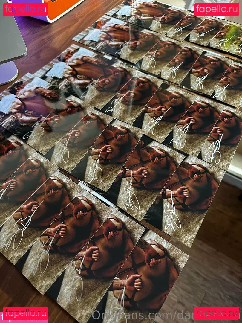 danbenson Onlyfans Photo Gallery 