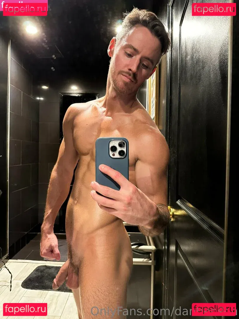 danbenson Onlyfans Photo Gallery 