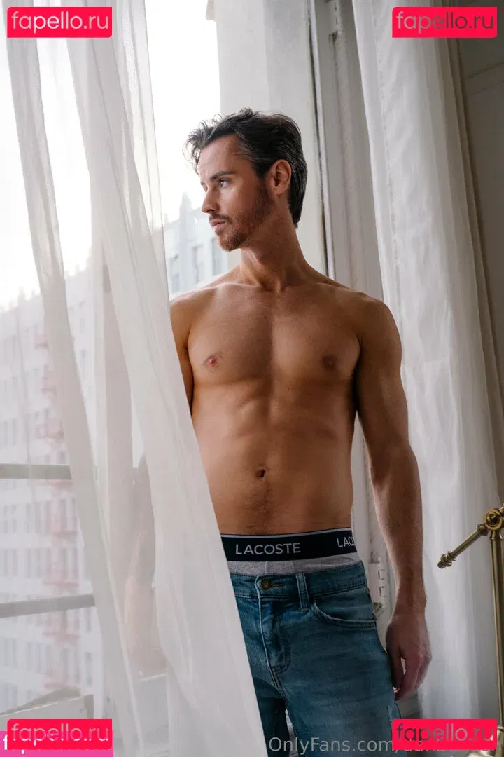 danbenson Onlyfans Photo Gallery 