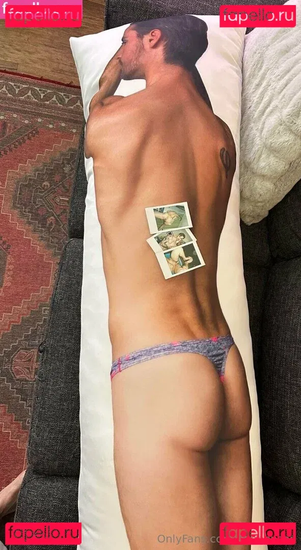 danbenson Onlyfans Photo Gallery 