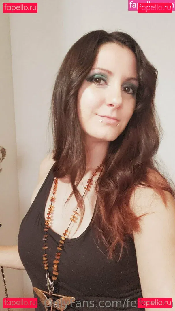 feetbeth Onlyfans Photo Gallery 