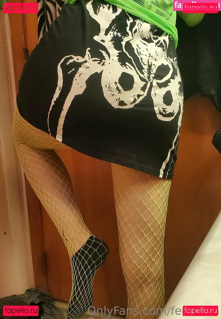 feetbeth Onlyfans Photo Gallery 