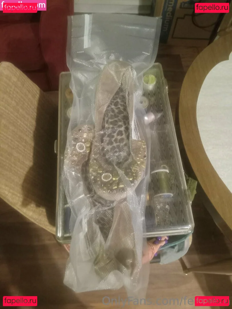 feetbeth Onlyfans Photo Gallery 