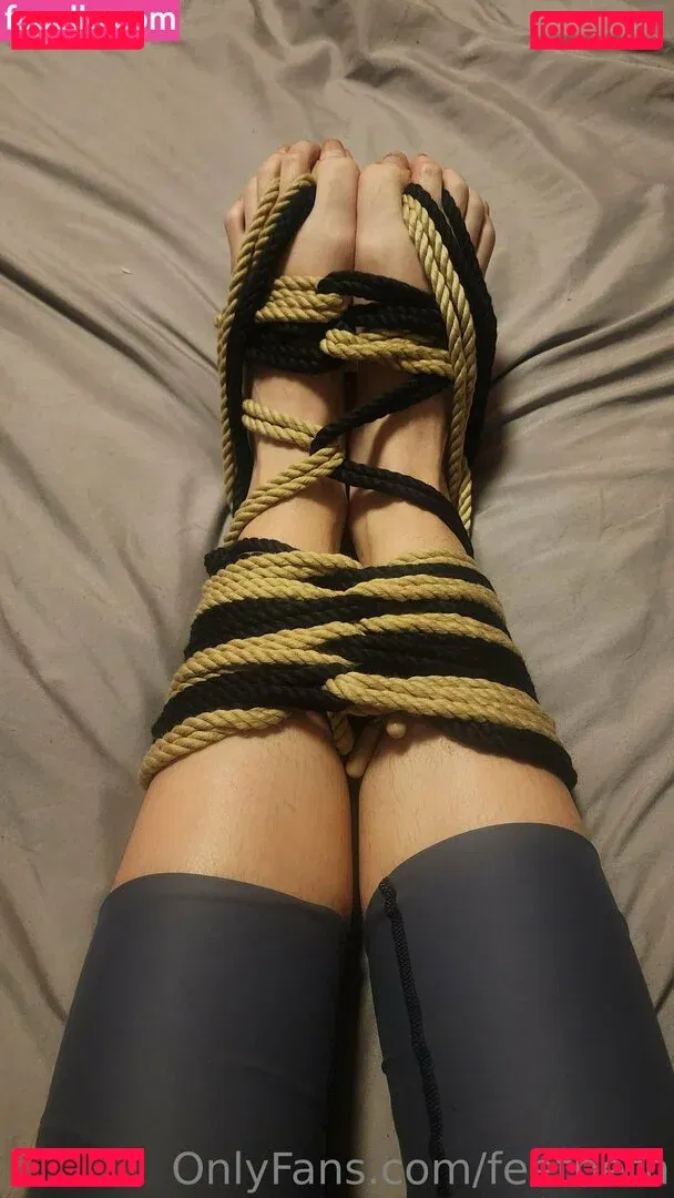 feetbeth Onlyfans Photo Gallery 