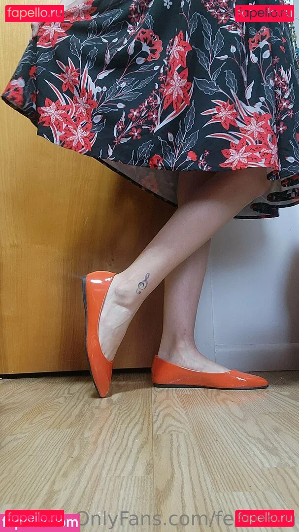 feetbeth Onlyfans Photo Gallery 