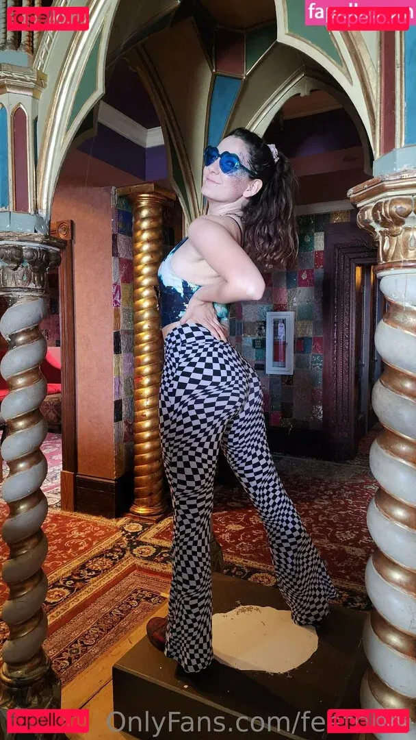 feetbeth Onlyfans Photo Gallery 