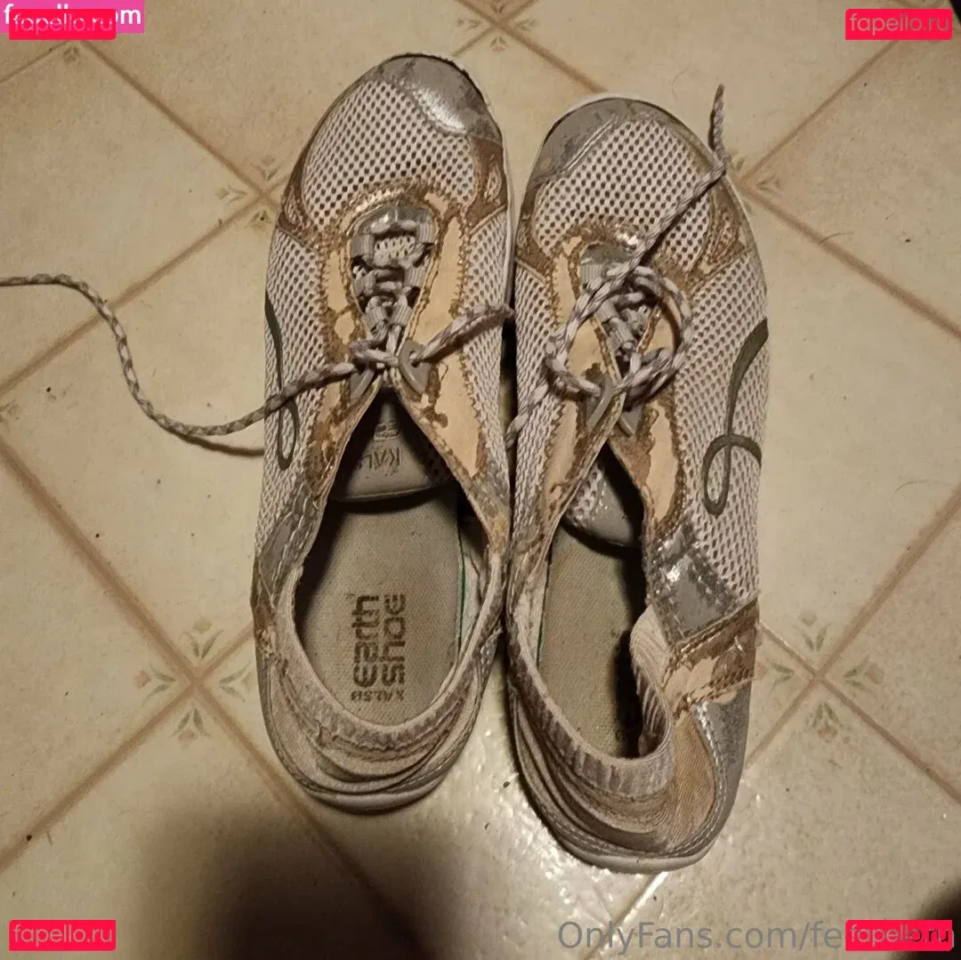 feetbeth Onlyfans Photo Gallery 