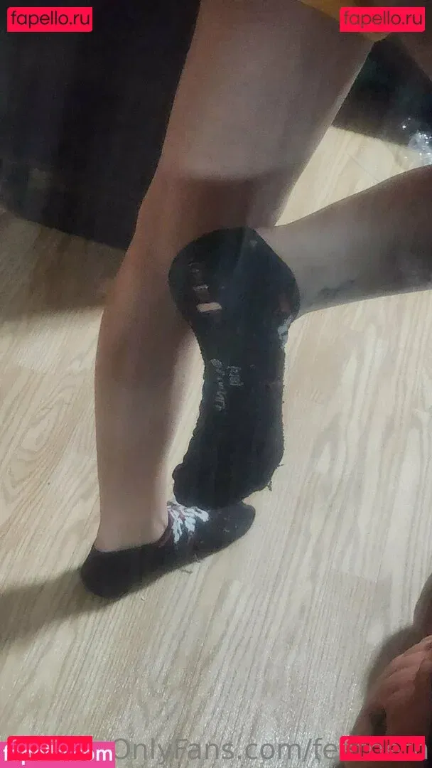 feetbeth Onlyfans Photo Gallery 