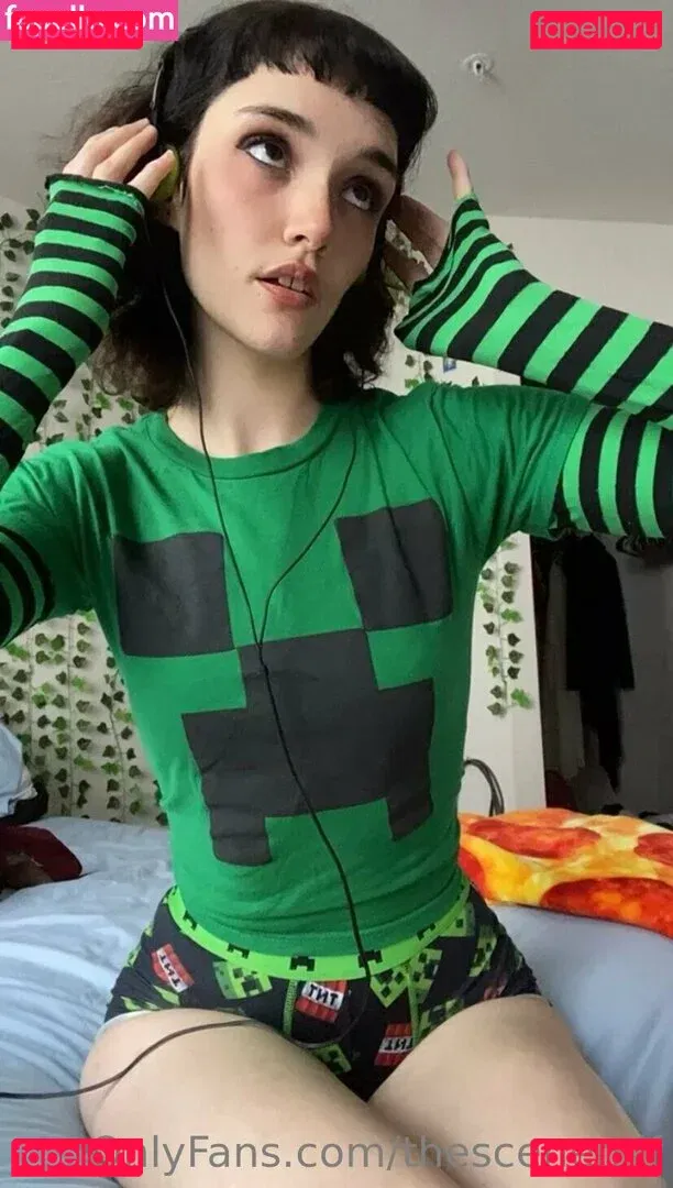 thescenemlf Onlyfans Photo Gallery 