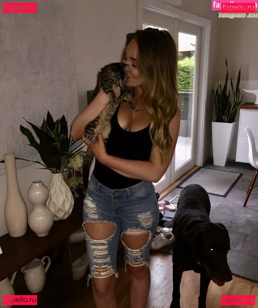 Megan Gaiga Onlyfans Photo Gallery 