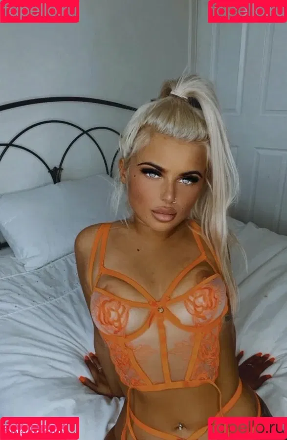 Niamh O’Reilly Onlyfans Photo Gallery 