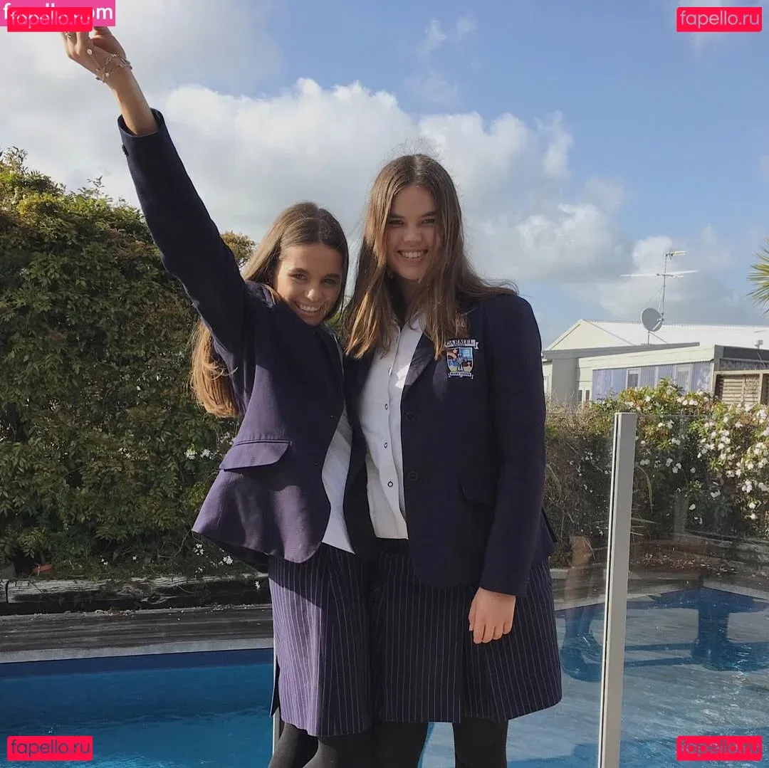 Niamh O’Reilly Onlyfans Photo Gallery 