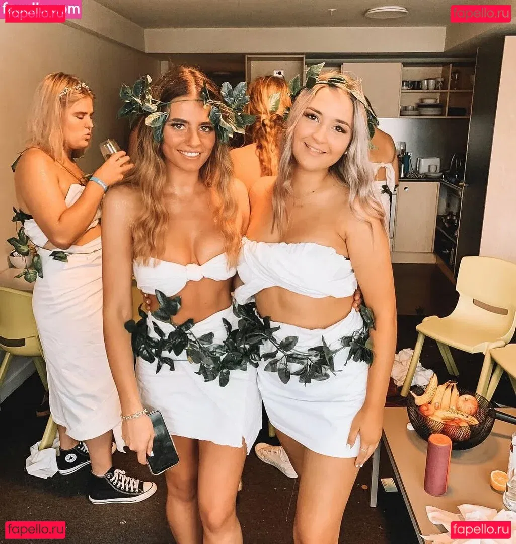 Niamh O’Reilly Onlyfans Photo Gallery 